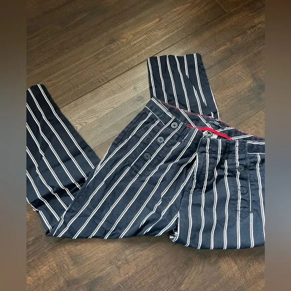 Tommy Hilfiger striped pants - Picture 3 of 5